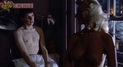 Judith Baldwin Desnuda En No Small Affair