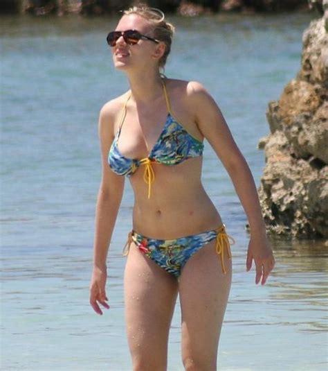 The Hottest Scarlett Johansson Bikini Pictures Daily Pretty And Sexy
