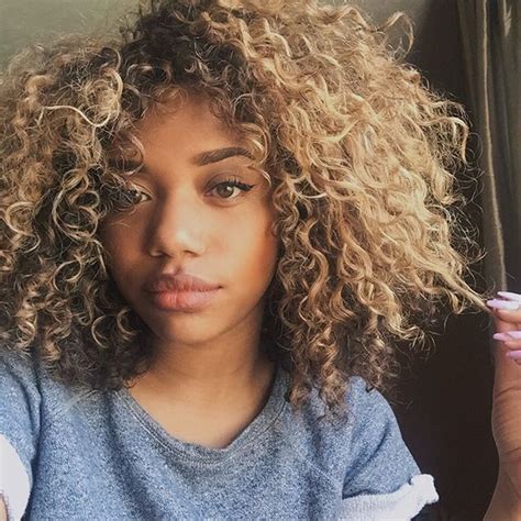 Long curly hair with straight. fashionistaswonderland: Tumblr: k3nzaaay - Dolls of ...