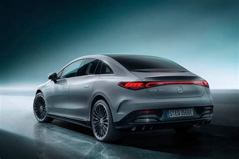 2023 Mercedes Eq Eqe Like The Eqs In A Smaller Package