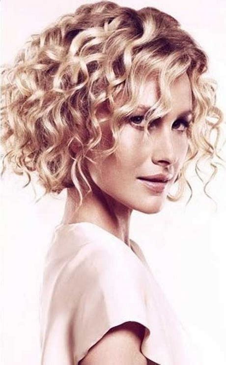 Curly Haircuts 2016 Style And Beauty