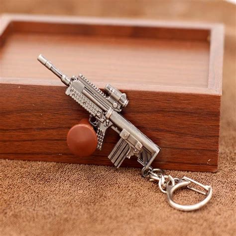 2020 10 Style Guns Weapon Keychain Retro Mini Rifle Revolver Tank Gun