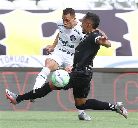 Palmeiras Perde Para O Ceará E Se Afasta Da Briga Pelo Título Do