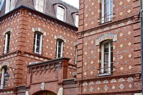 Interesting Brick Building Facade Paris France - Architecture Plans | #132043