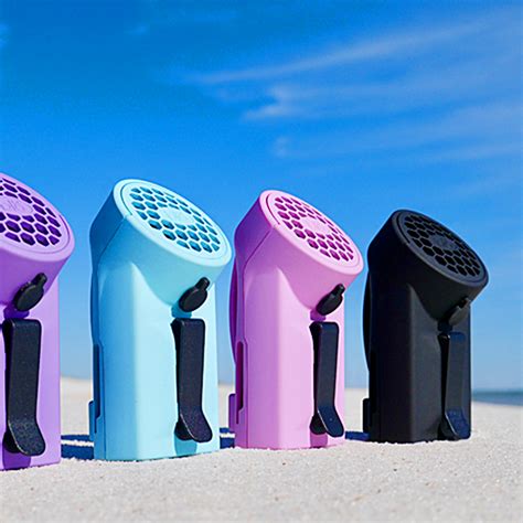 Blo Wearable Personal Cooling Device And Diffuser Thesuperboo