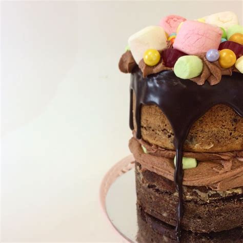 Pin On Naked Cakes