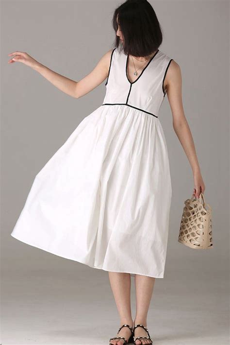 Fashion Sleeveless White Long Dresses Women Casual Clothes Q0082