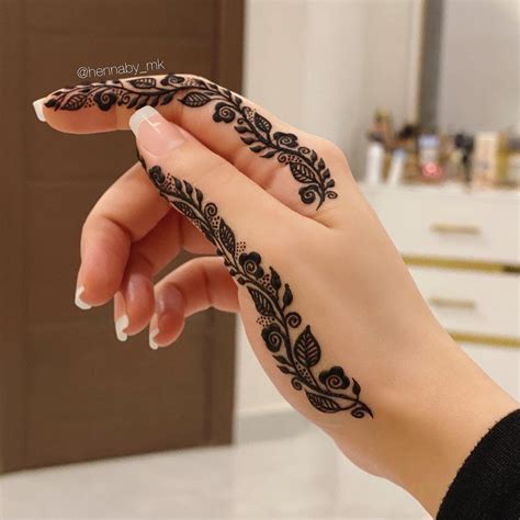 30 Stylish And Elegant Finger Mehndi Designs Mehndi Designs For