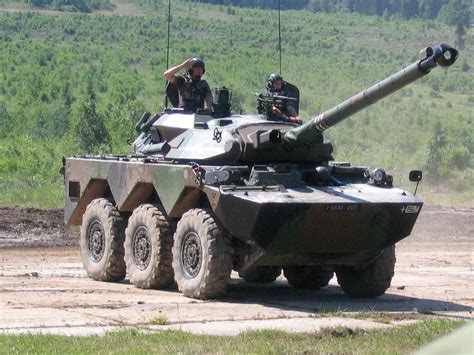 Amx 10 Rc Już W Ukrainie Francja Dostarcza Obiecany Sprzęt Pancerny