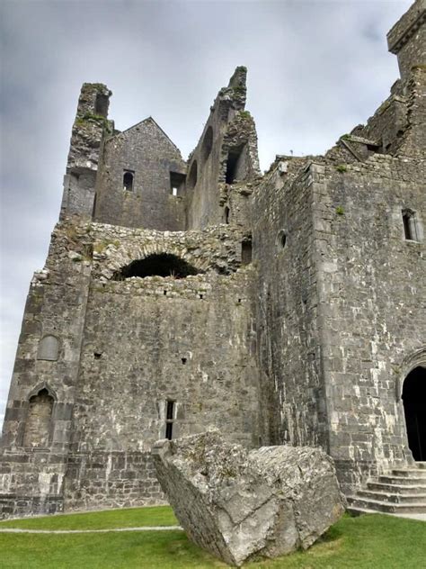 The Best Tips For Visiting The Rock Of Cashel And Hore Abbey