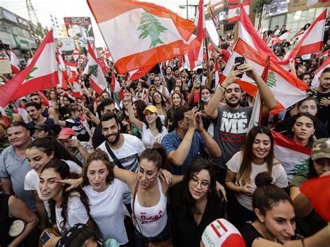 Tens Of Thousands Protest In Lebanon For Third Day World Business