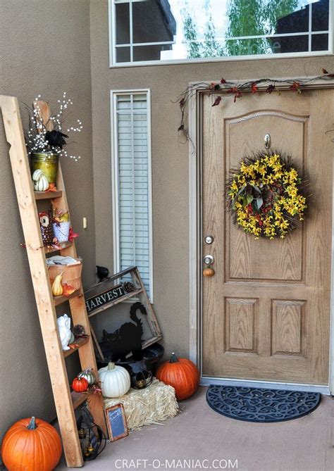 25 Inexpensive Fall Porch Decorating Ideas And Designs For Your Lovely