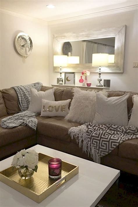 Light shades of grey are a good idea to decorate a small living room for those who are not in favor of using color. Nice 75 Clever College Apartment Decorating Ideas on A ...
