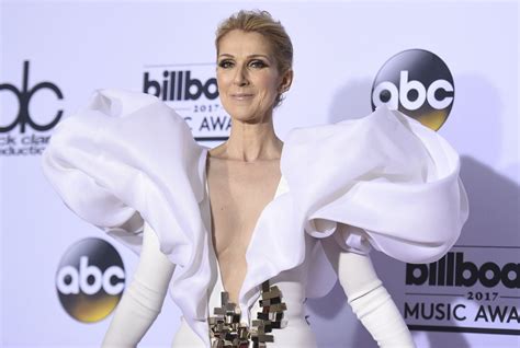 Celine Dion Poses Nude Maria Menounos Brain Tumor Jetsons Reboot