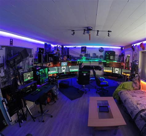 33 The Best Gaming Setup For Amazing Rooms Video Game Rooms Computer