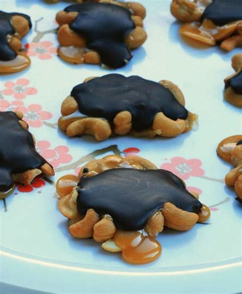 Try caramel turtles candy for more results. Homemade Caramel Turtles | Recipe | Turtle recipe, Cheap ...