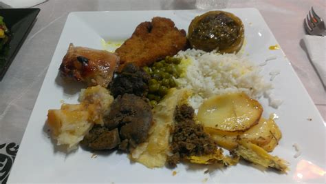 Israeli Hospitality – Or the origin of the phrase “You should eat