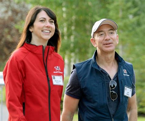 Amazons Bezos Wife Reach Biggest Divorce Deal In History Update