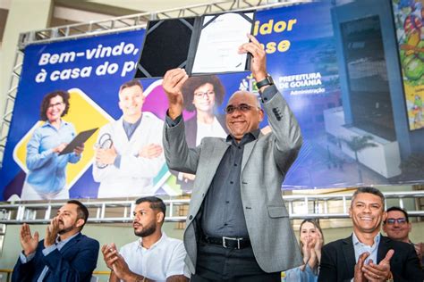 Concurso P Blico Da Prefeitura De Goi Nia Homologado Por Rog Rio Cruz