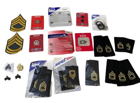 Lot Of Us Army Metal Sergeant First Class Rank Insignia Pins Patch Bar