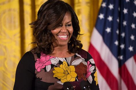 Michelle Obama Wears Hair Natural Michelle Obama Natural Hair