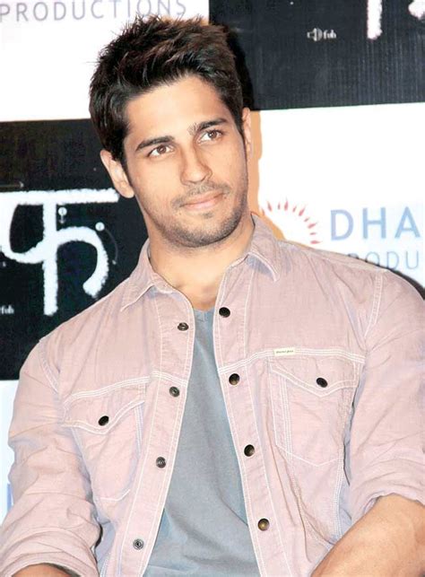 sidharth malhotra gets a surprise from hasee toh phasee makers on his birthday bollywood