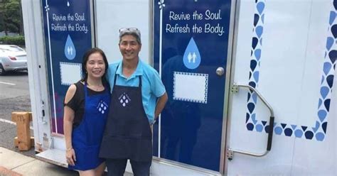 Selfless Couple Invents Mobile Showers For The Homeless Everyone