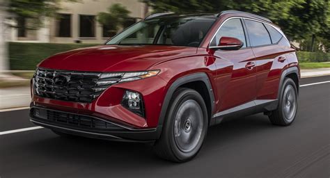 Hyundai describes the new tucson as a design revolution for the brand. America's 2022 Hyundai Tucson Brings Radical Styling And ...