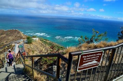Diamond Head State Park Hawaii Beaches Hawaii Vacation Guide Hawaii