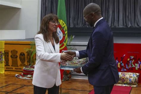Mozambique Portugal Wants Eu Military Training Mission To Continue