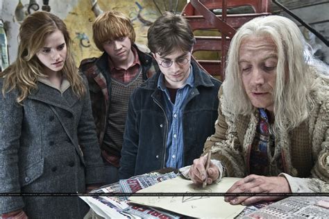 Official Unseen Photos Harry Potter And The Deathly Hallows Part 1 Photo 31383625 Fanpop