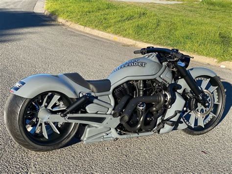 Checkout v rod pictures in different angles and in great details. Custom Harley-Davidson V-Rod