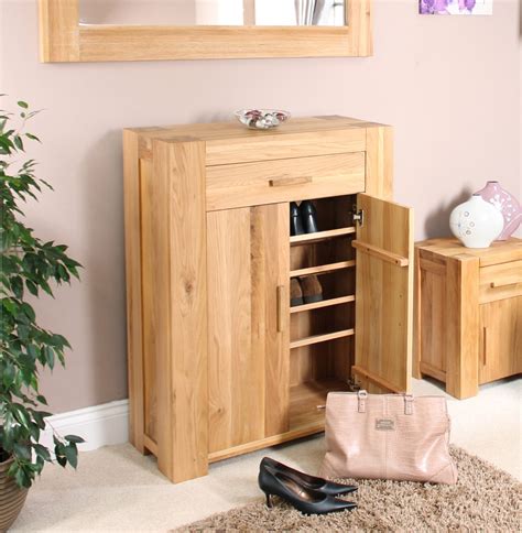 Make your hallway tidy and welcoming with good quality hallway furniture at affordable prices. Palma solid chunky oak hallway furniture shoe storage ...