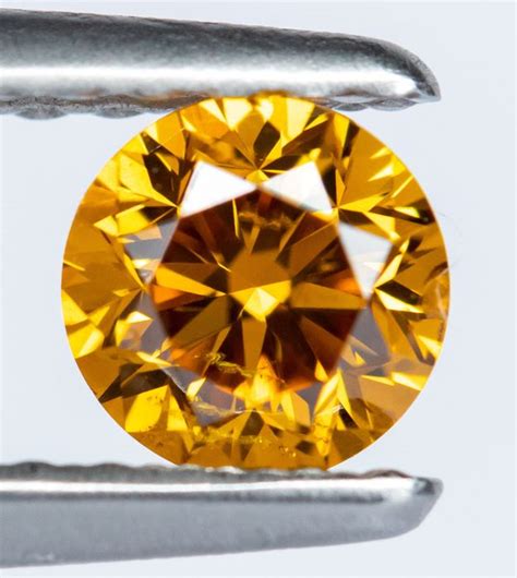 Diamant 035 Ct Orange Jaunâtre Vif Fantaisie Naturelle Catawiki