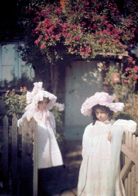 Early 1900s Color Photos Look Like Literal Dreams Colour Photograph