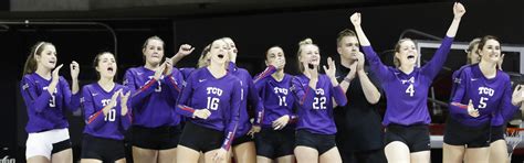 Volleyball Wins Fourth Straight Match Sweeps Smu Doubletree Invitational Tcu 360