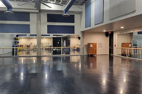 Multi Purpose Fitness Rooms University Of Michigan Flint Recreational