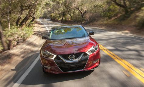 2017 Nissan Maxima Performance And Driving Impressions Car And Driver