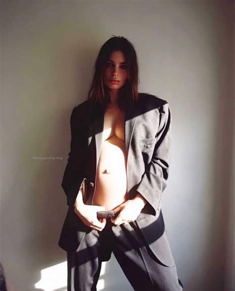 Pregnant Emily Ratajkowski Poses Naked 11 Photos Thefappening