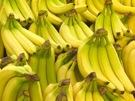 Banish Warts With Banana Peel American School Of Natural Health