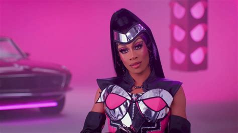 Meet The Queens Robin Fierce Rupauls Drag Race Video Clip Vma