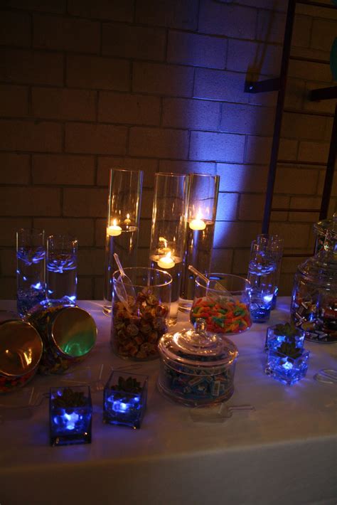 When choosing your party theme, try to find decorations that look good with gold, silver, or rose gold. De-lighted!: 16th Birthday Party lighting! Birthday Party ...