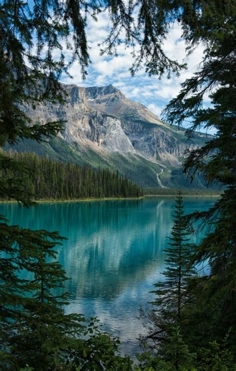 Emerald Lake Yoho National Park British Columbia Canada Photo By
