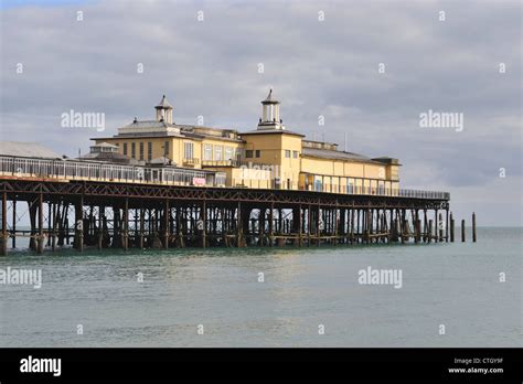 Seascapes Pier Uk Hi Res Stock Photography And Images Alamy