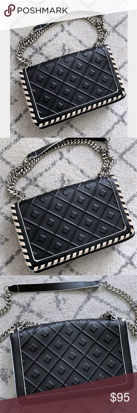 Zara Crossbody Bag With Embossed Chain Semashow