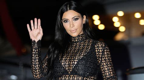 Kim Kardashian Posts Nude Pregnancy Selfie The Hollywood Reporter