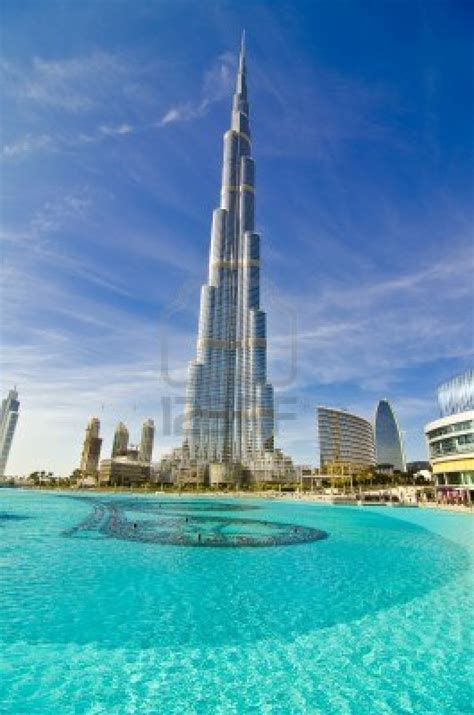 Visitors To World Dubai Rotating Tower Pics And Video