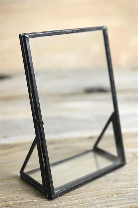 Standing Metal Double Glass Frame 5 X 2 25 X 6 75