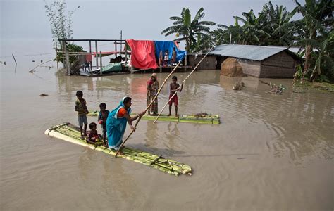 More Than 1000 Died In South Asia Floods This Summer The New York Times