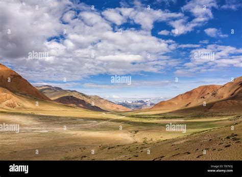 Beautiful Landscape Of The Famous More Plains In Ladakh India Stock